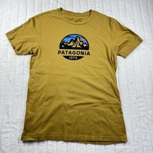 Patagonia T-Shirt Men's M Slim Fit Logo Graphic Brown Crewneck Outdoor Hike